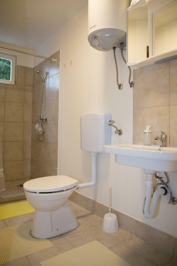 קרפינה Apartmani Papes מראה חיצוני תמונה